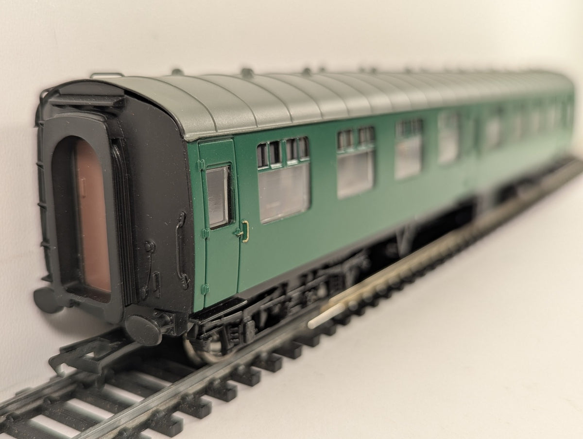 Bachmann OO Gauge BR Mk1 Corridor SK Passenger Coach S 24324