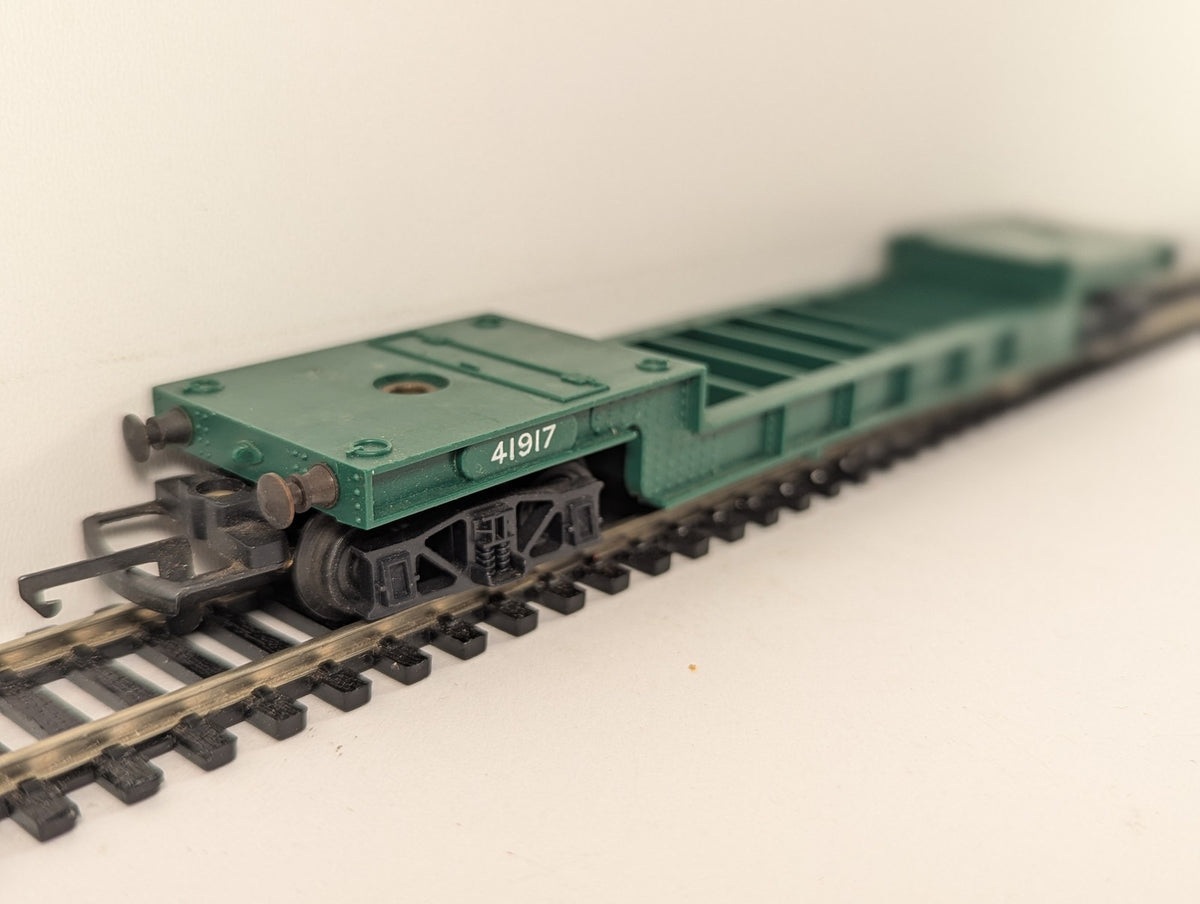 Tri-ang OO Gauge Bogie Well Wagon Goods Wagon 41917 Green R118