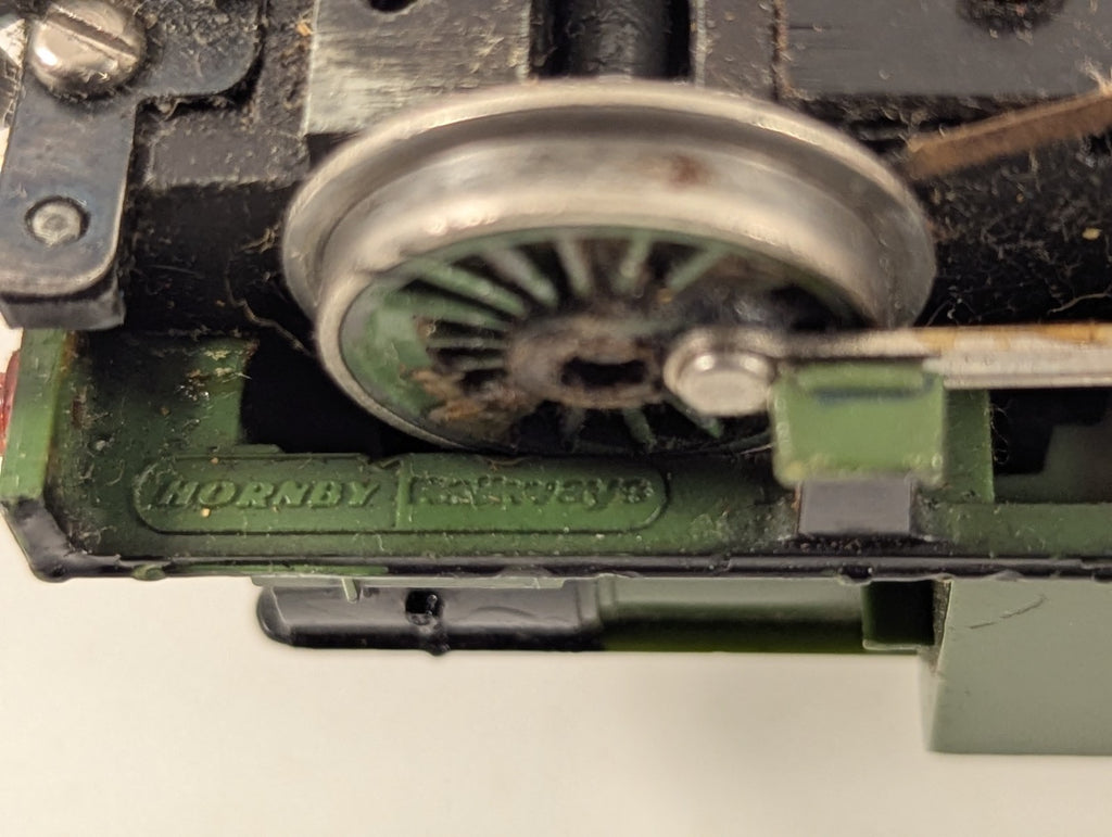 Hornby R252 LNER Class J83 0-6-0T LNER Lined Green - Spares/Repairs