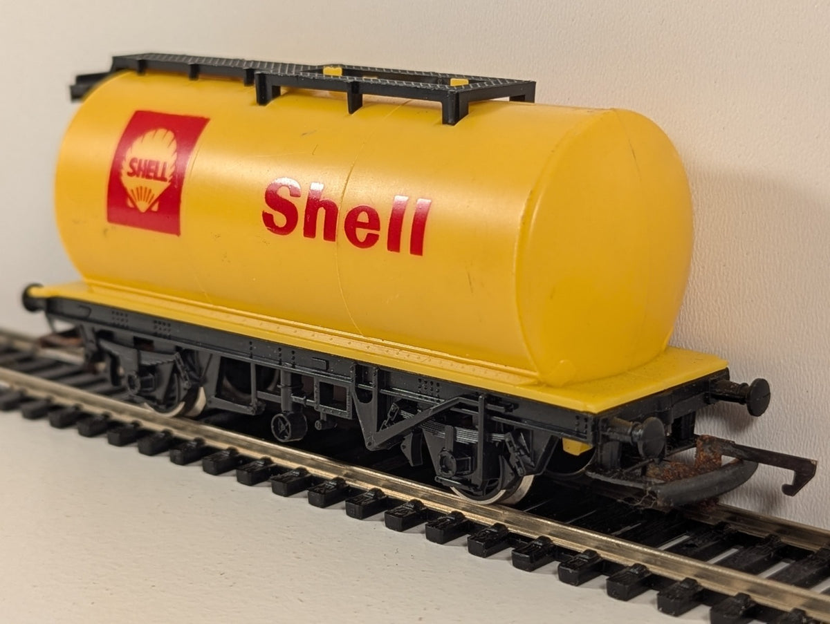 Hornby OO Gauge Shell TTA Tank Wagon