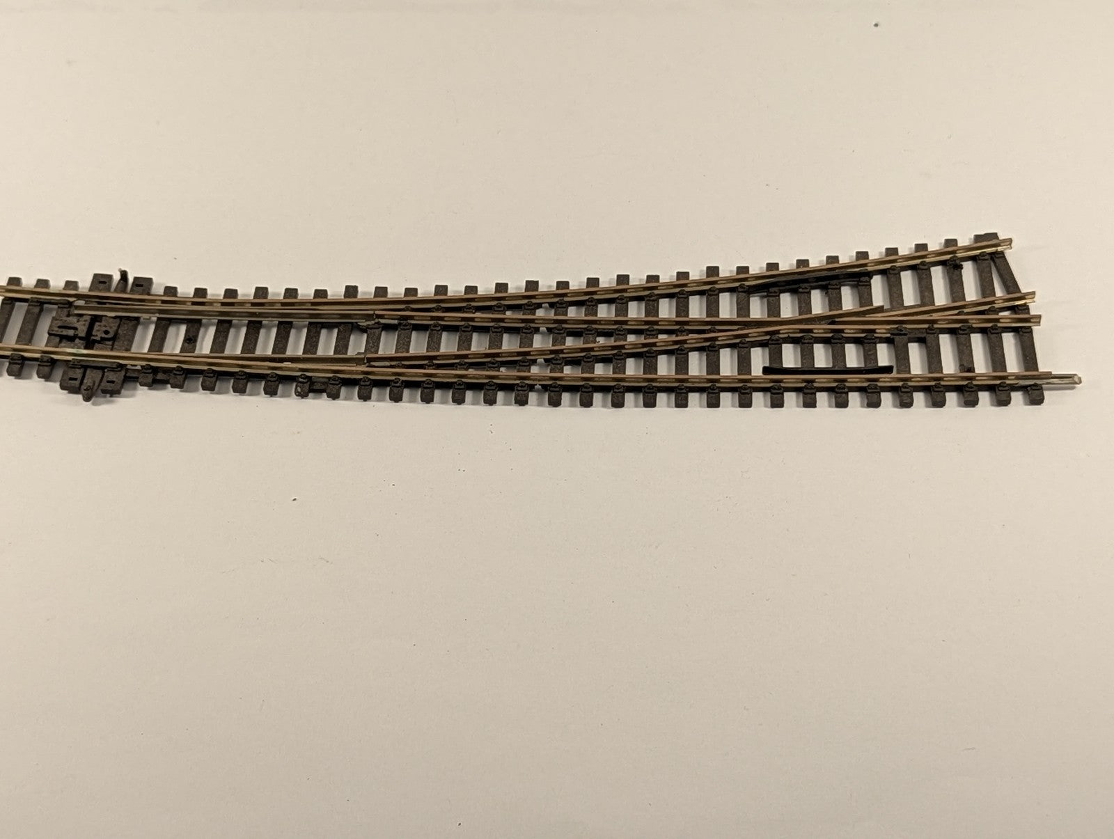 Peco OO Gauge Streamline Right Hand Turnout (Brass Rail)