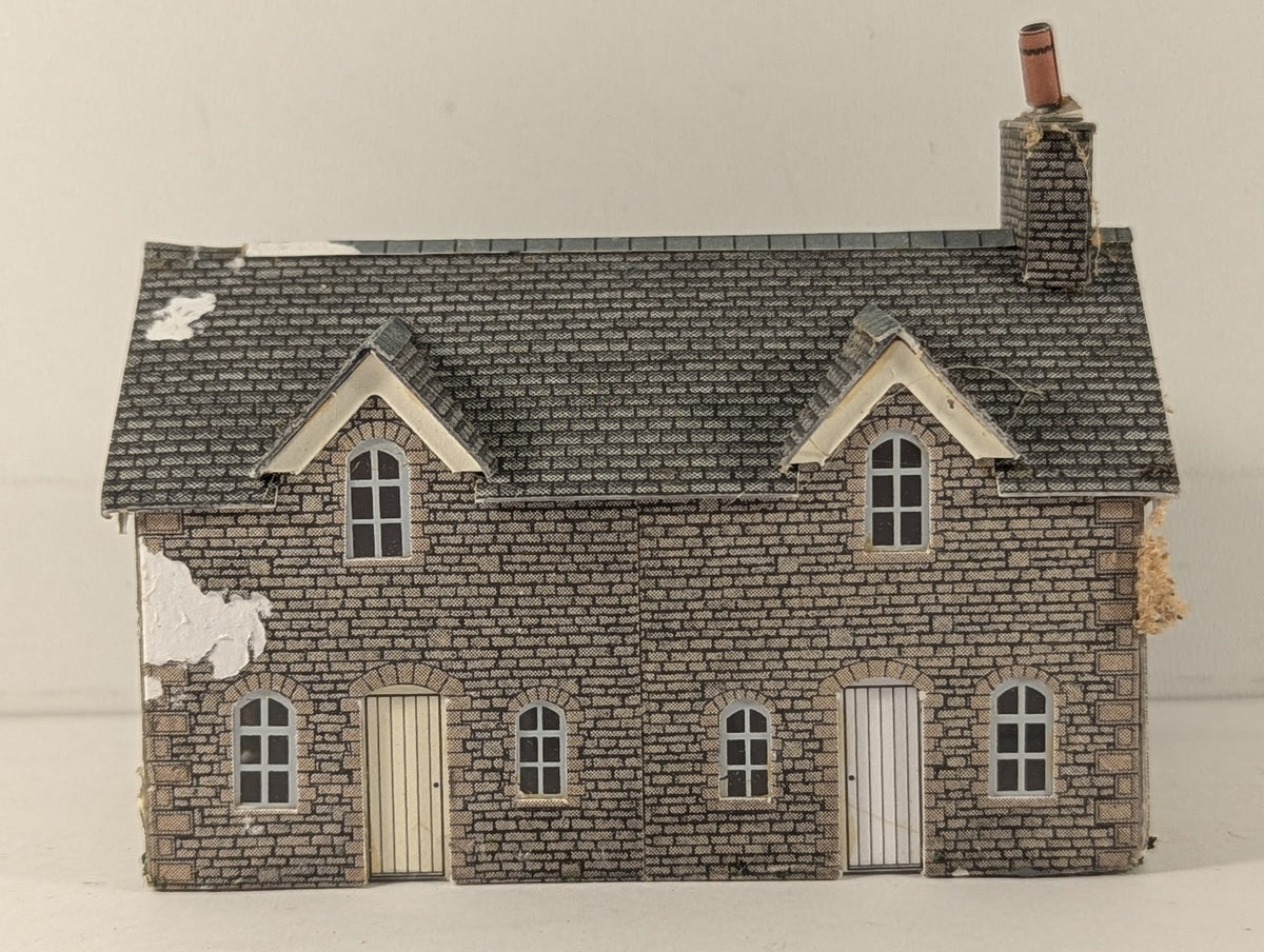 Superquick N Gauge Two Cottages Building Cotswold Stone A4