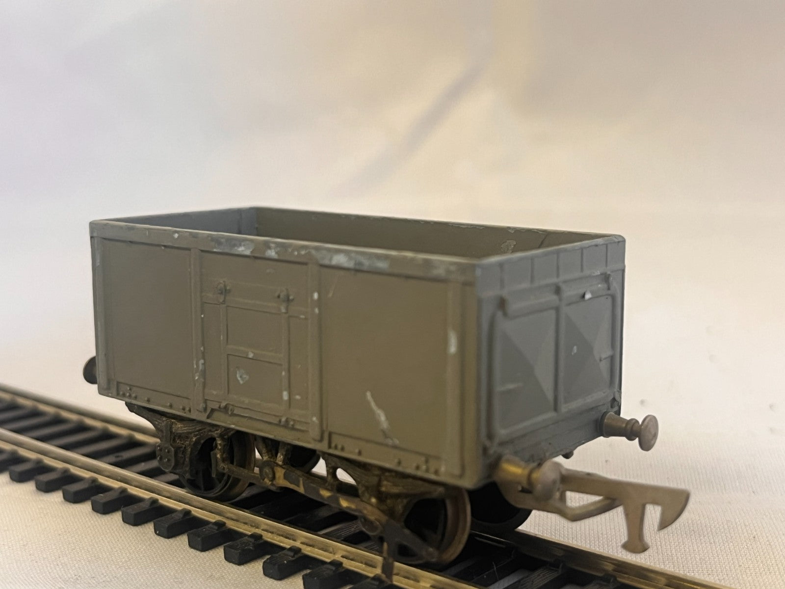 Graham Farish Diecast Grey Mineral Wagon