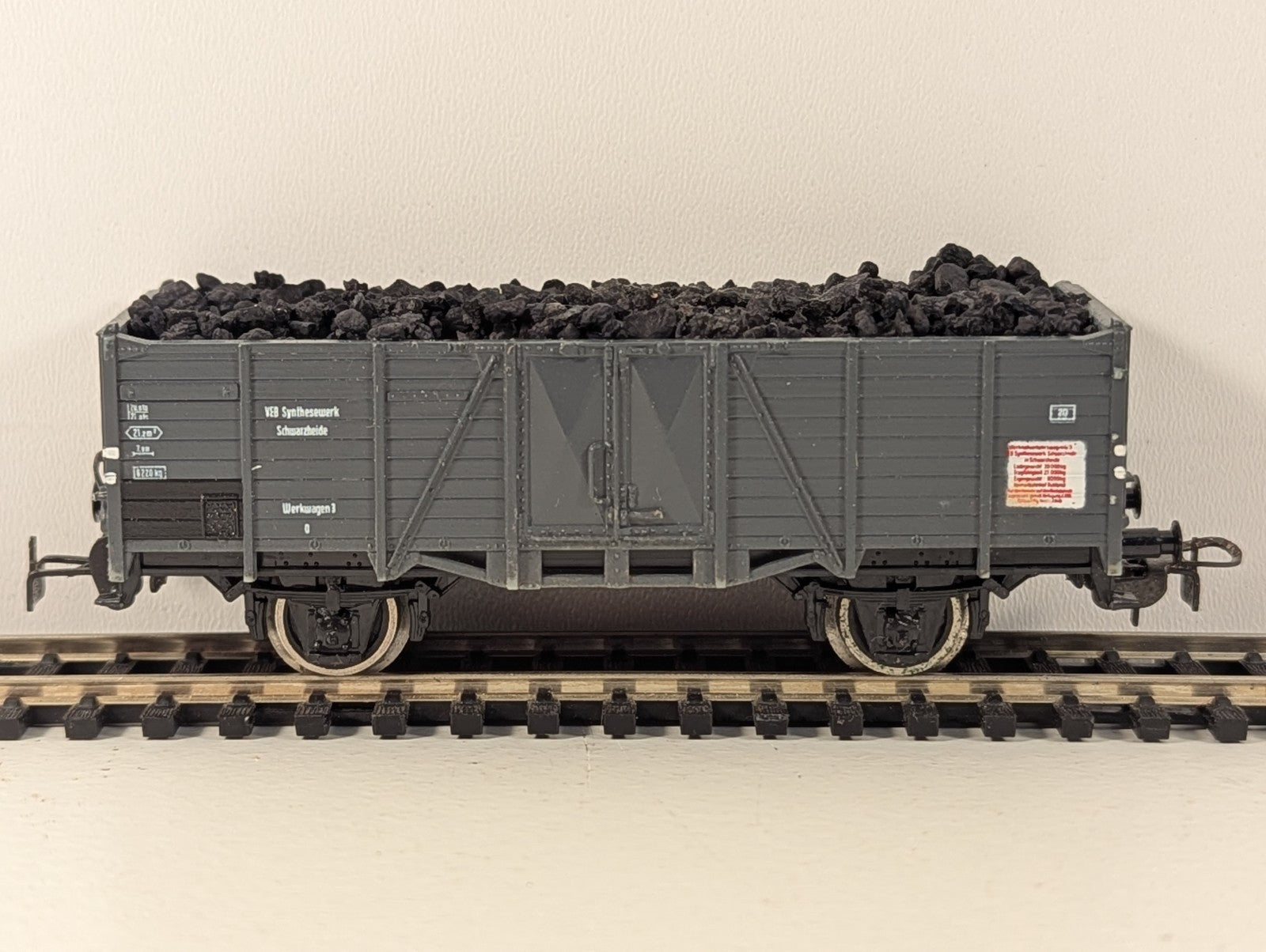 Piko HO Gauge VEB Synthesewerk Schwarzheide Open Wagon 5/6413-180