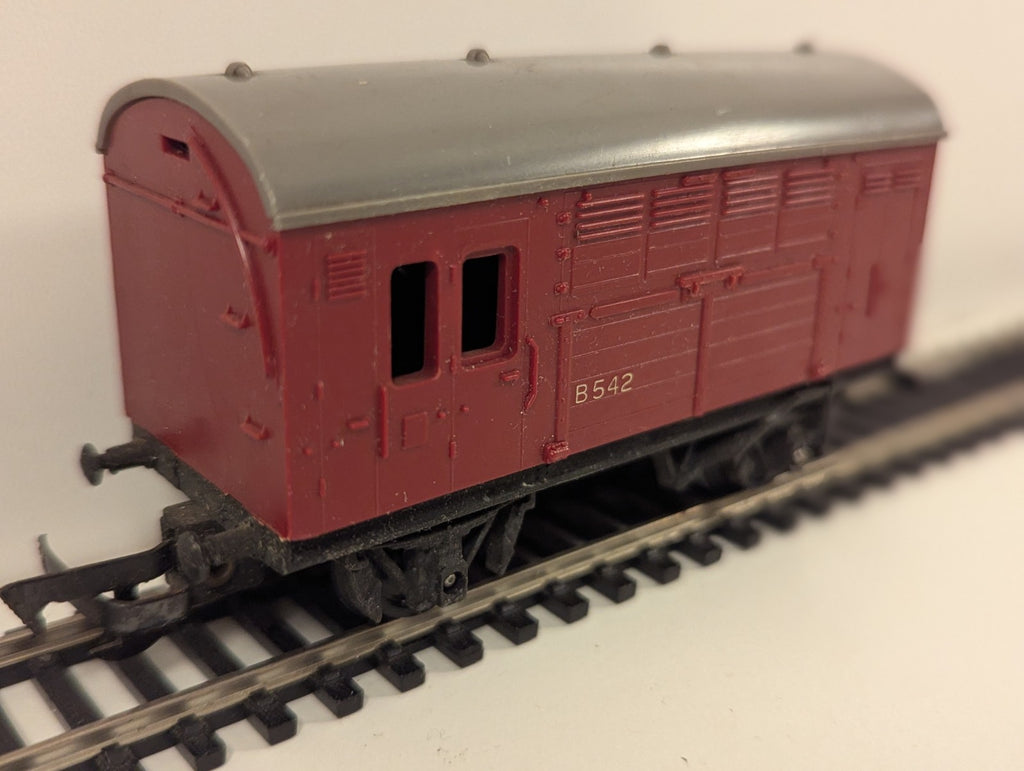 Tri-ang R123 OO Gauge BR Horse Box