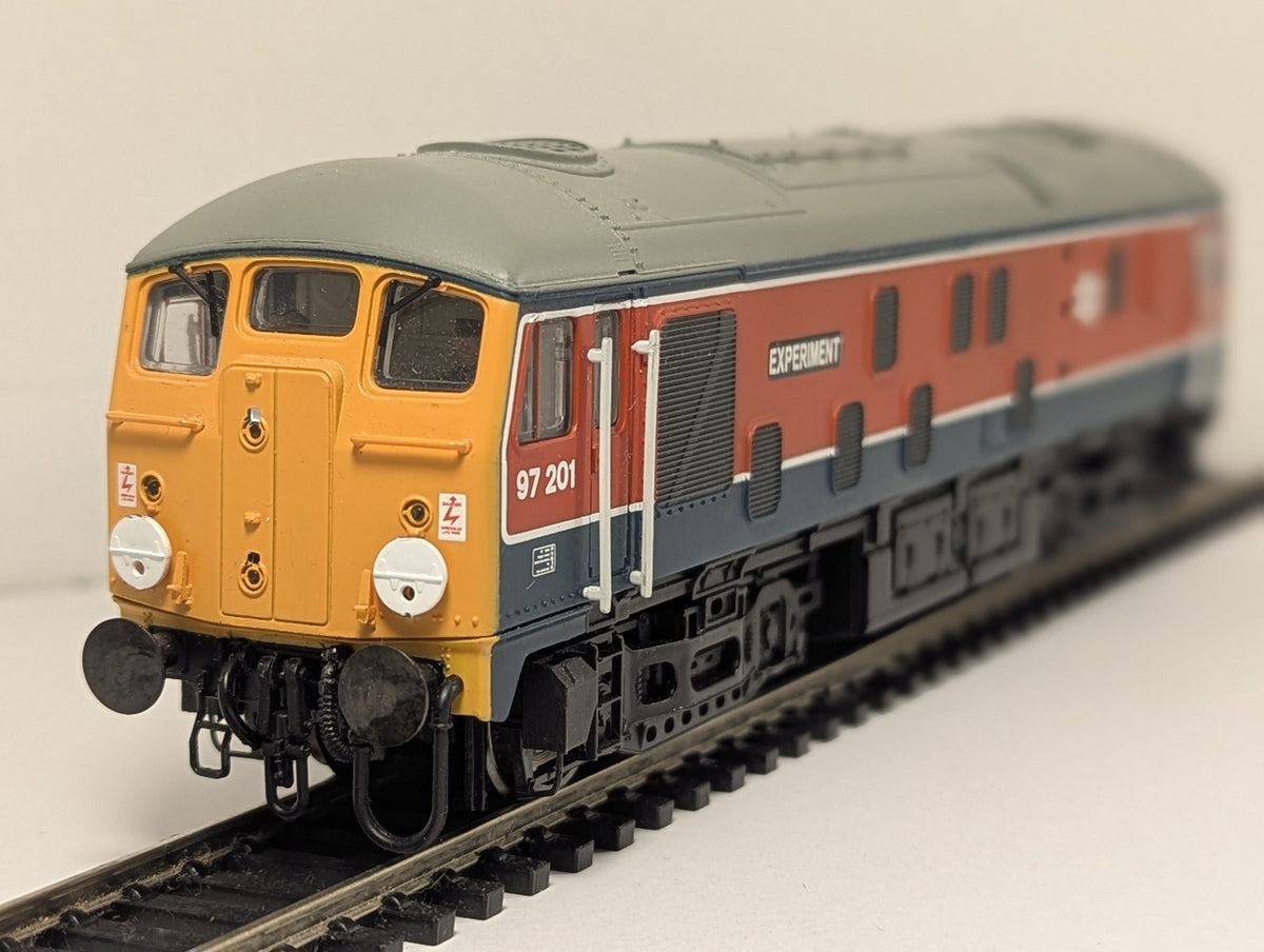 Bachmann OO Gauge Class 24 97201 'Experiment' Diesel Locomotive 97 201 Derby RTC