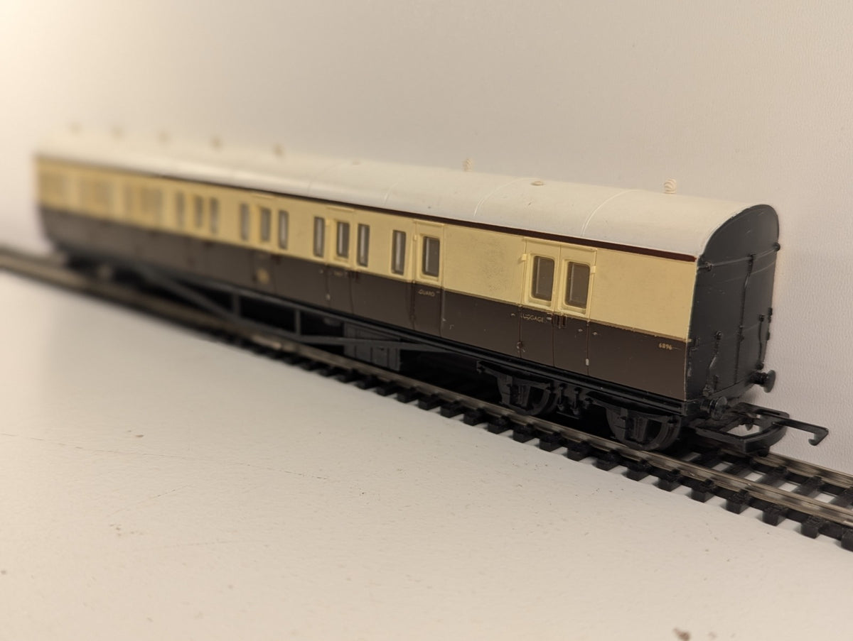 Airfix 54250 OO Gauge GWR Suburban Brake Coach