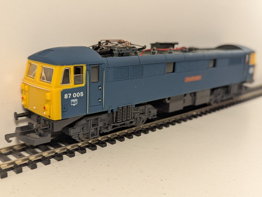 Lima 205125 MWG Class 87 87005 “City of London”