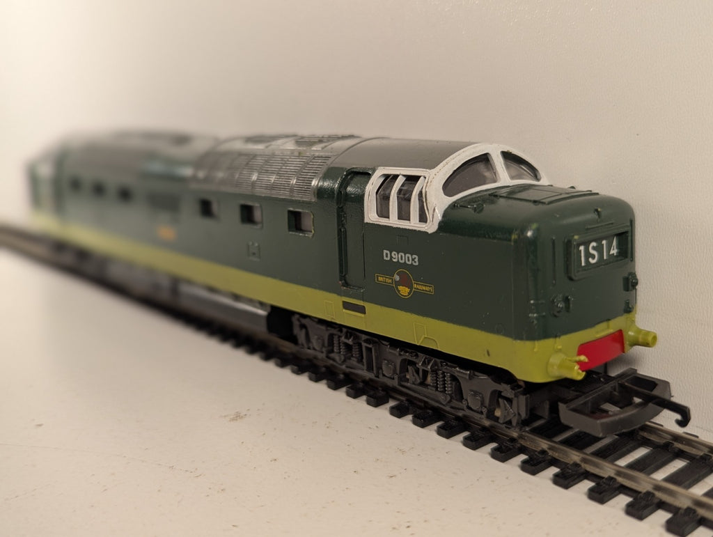 Lima OO Gauge Class 55 Deltic 'Meld' Diesel Locomotive D9003 BR Two Tone
