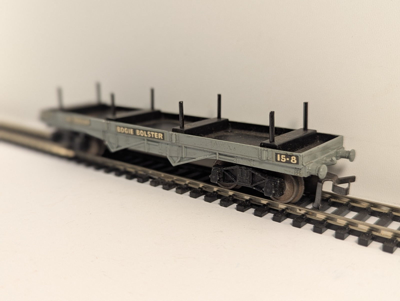 Hornby Dublo 32051 OO Gauge D1 Bogie Bolster Wagon - Boxed