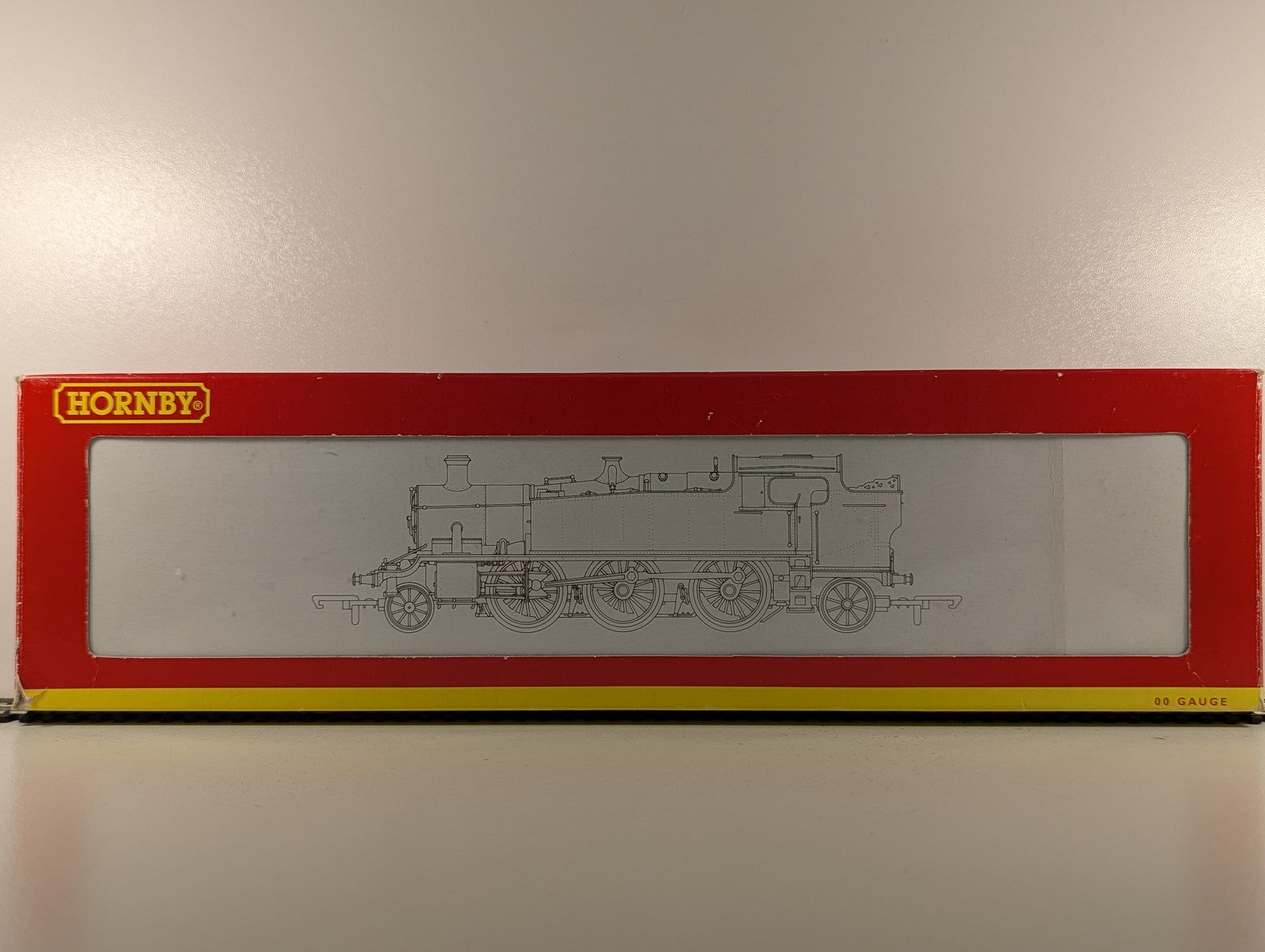 Hornby OO Gauge Class 61XX 2-6-2T Steam Locomotive 6156 BR Black (Early Emblem)