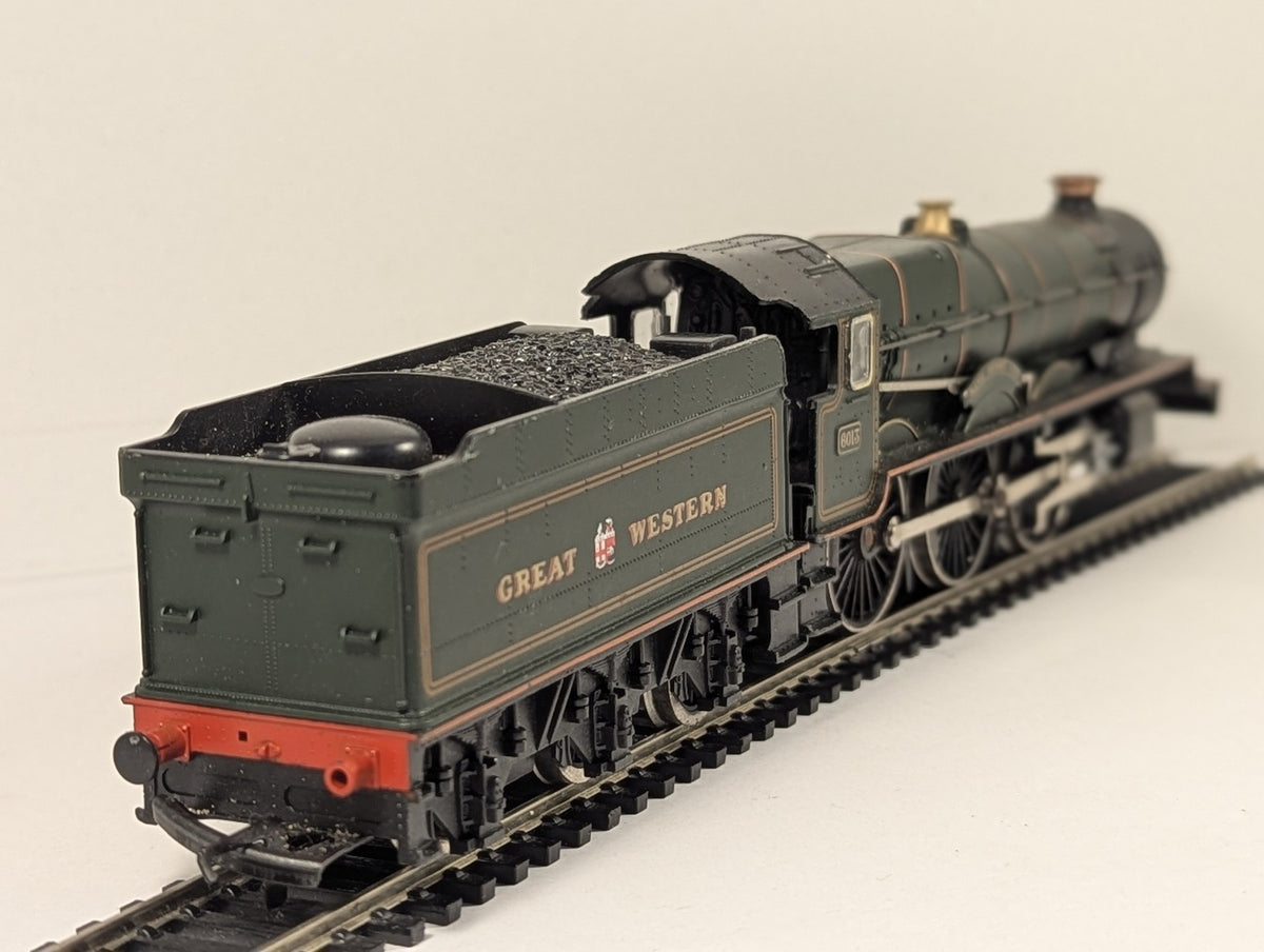 Hornby OO Gauge GWR King Class 4-6-0 'King Henry VIII' Steam Locomotive 6013