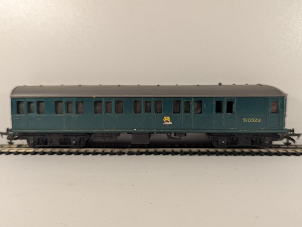 Tri-ang OO Gauge SR EMU S1052S BR Southern Green R226