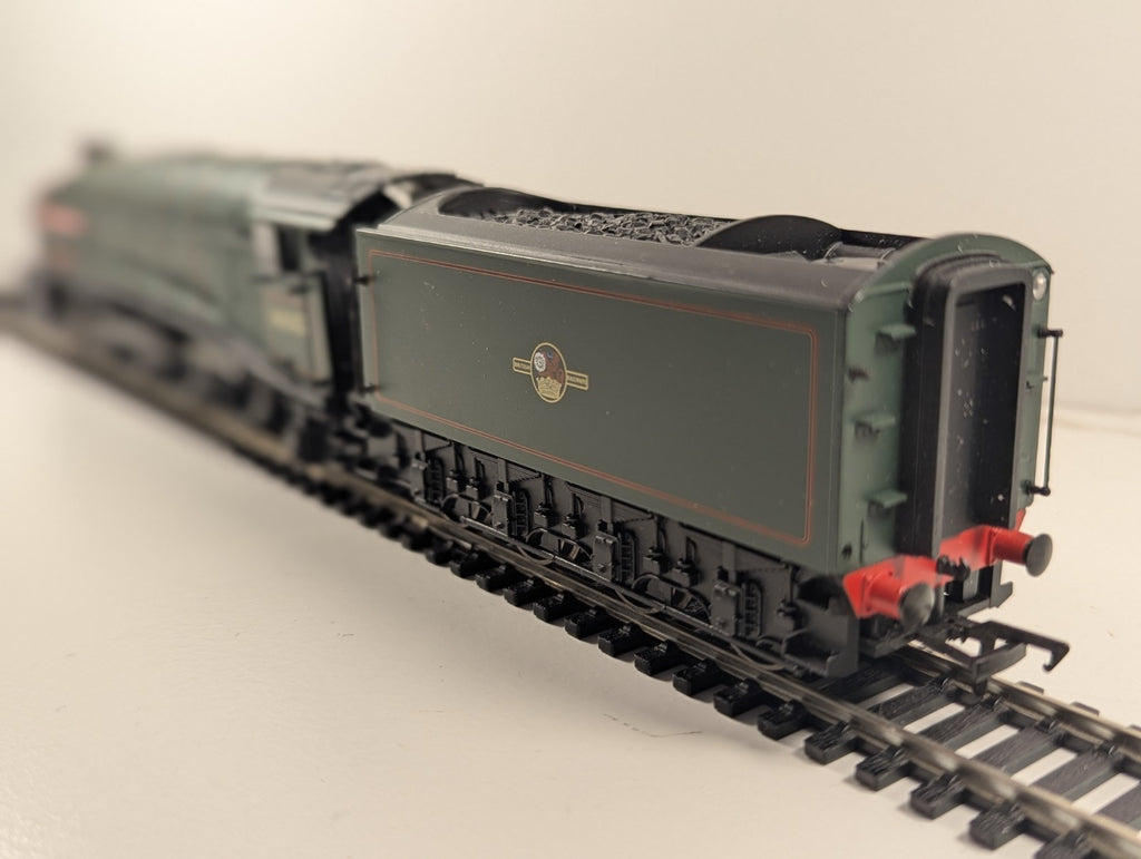 Bachmann 31-954A OO Gauge A4 Class 60007 “Sir Nigel Gresley” – BR Lined Green