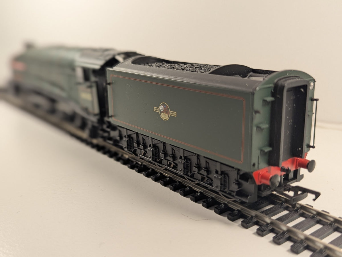 Bachmann 31-954A OO Gauge A4 Class 60007 “Sir Nigel Gresley” – BR Lined Green