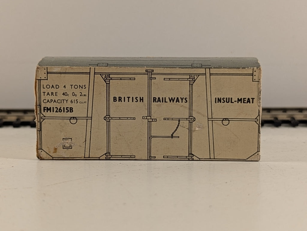 Hornby Dublo 32945 OO Gauge White Insulated Meat Container - Boxed