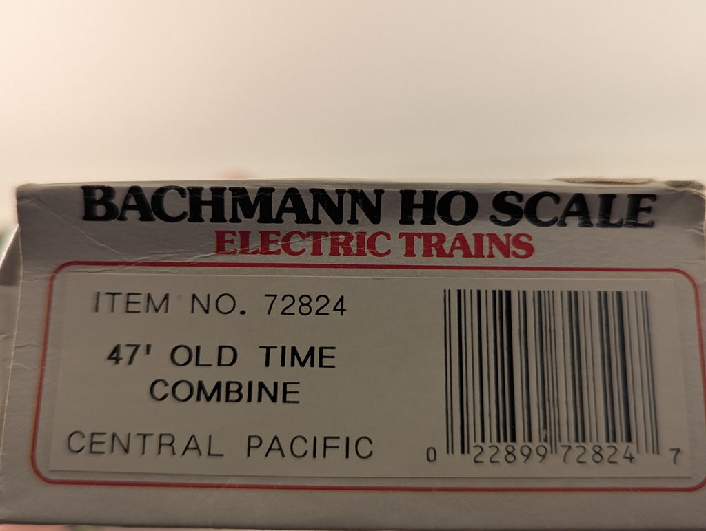 Bachmann HO Gauge Central Pacific 47ft Old Time Combine - Boxed