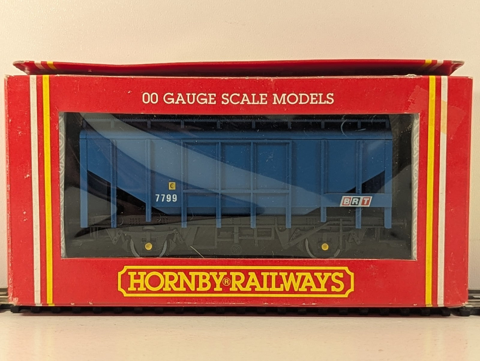 Hornby R.023 Bulk Grain Hopper Wagon