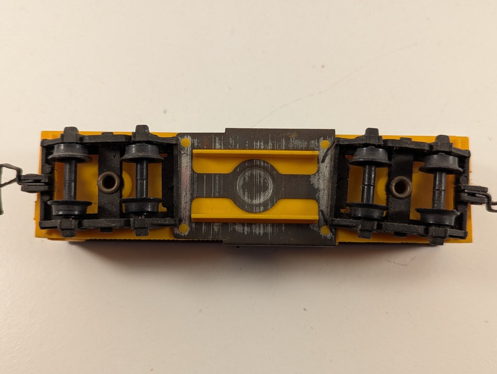 Tri-ang Railways R114 OO Gauge Yellow Box Car
