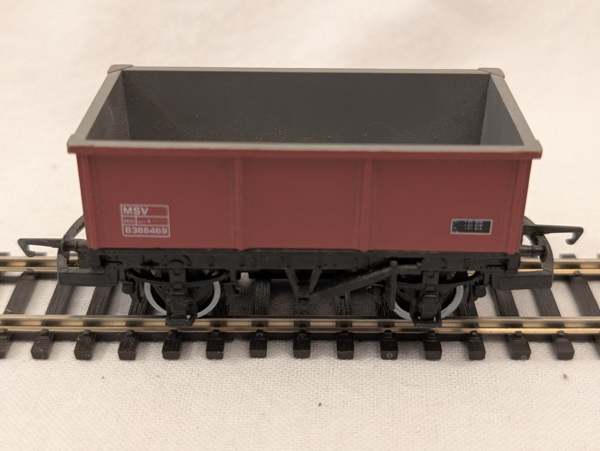 Hornby OO Gauge R1017 27T Steel Tippler Wagon B388469 BR Brown