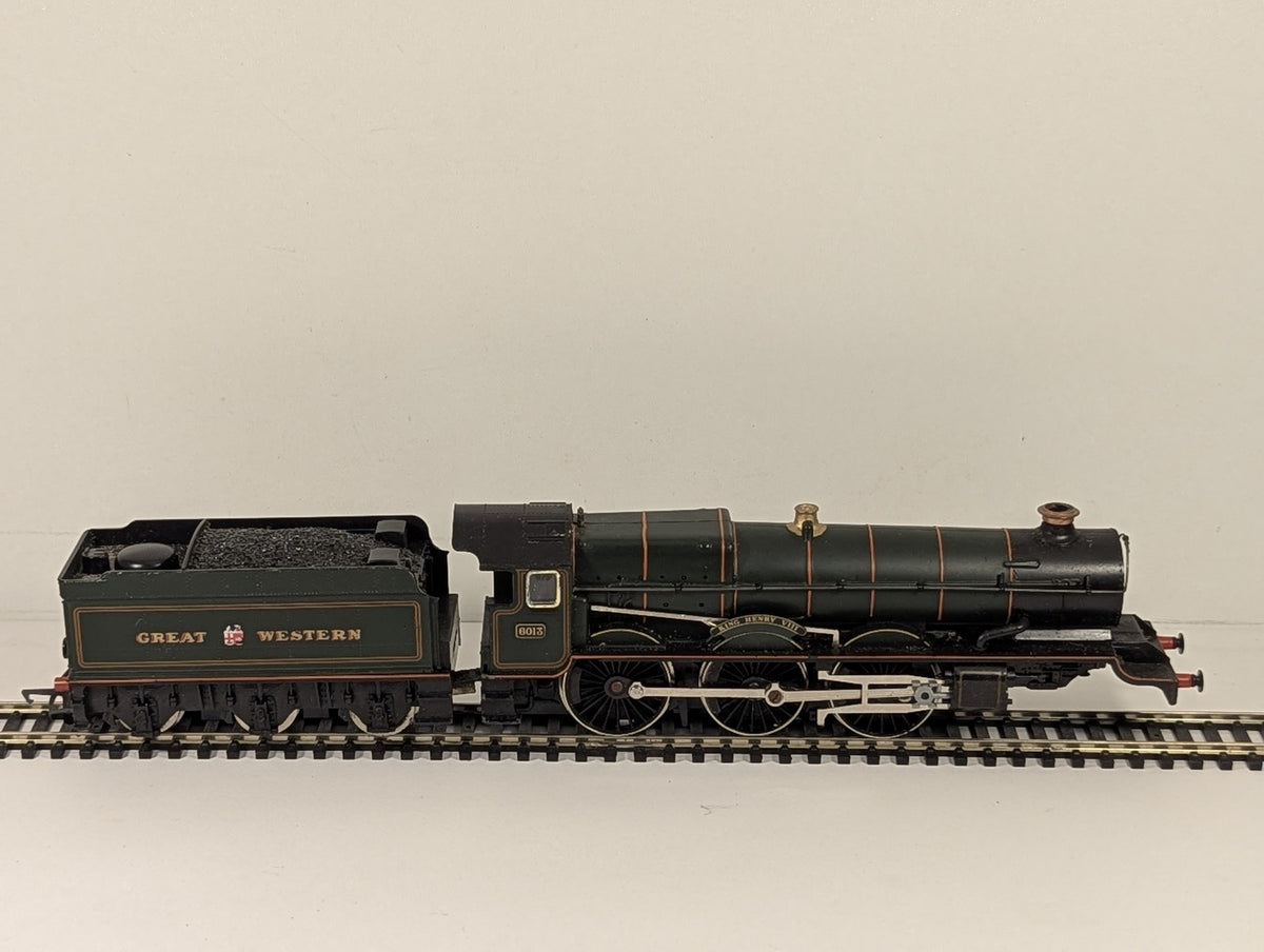 Hornby OO Gauge GWR King Class 4-6-0 'King Henry VIII' Steam Locomotive 6013