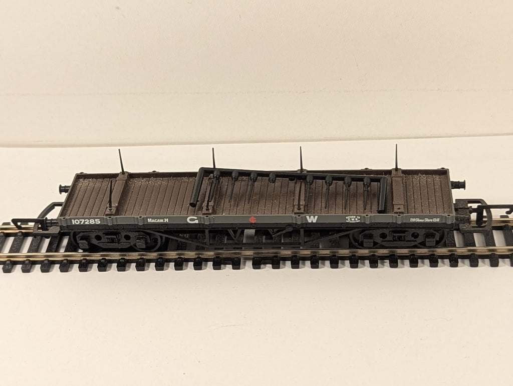Hornby R6015 OO Gauge GWR Macaw B Bogie Bolster Wagon 107285