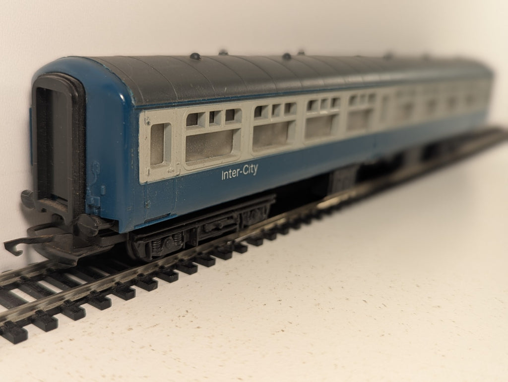 Hornby OO Gauge BR Mk1 Composite Coach Passenger Coach M5120 BR Blue