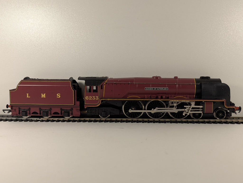Hornby OO Gauge LMS Coronation Class 4-6-2 'Duchess of Sutherland'
