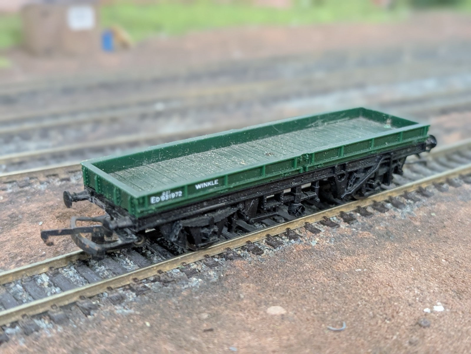 Hornby R19 OO Gauge Winkle Plate Wagon Green