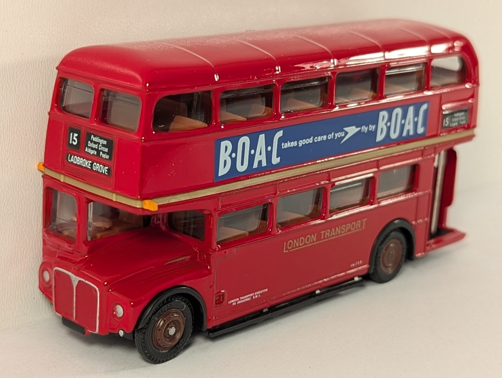 EFE 15601 AEC RM Routemaster – London Transport – B.O.A.C. – 1:76 Scale