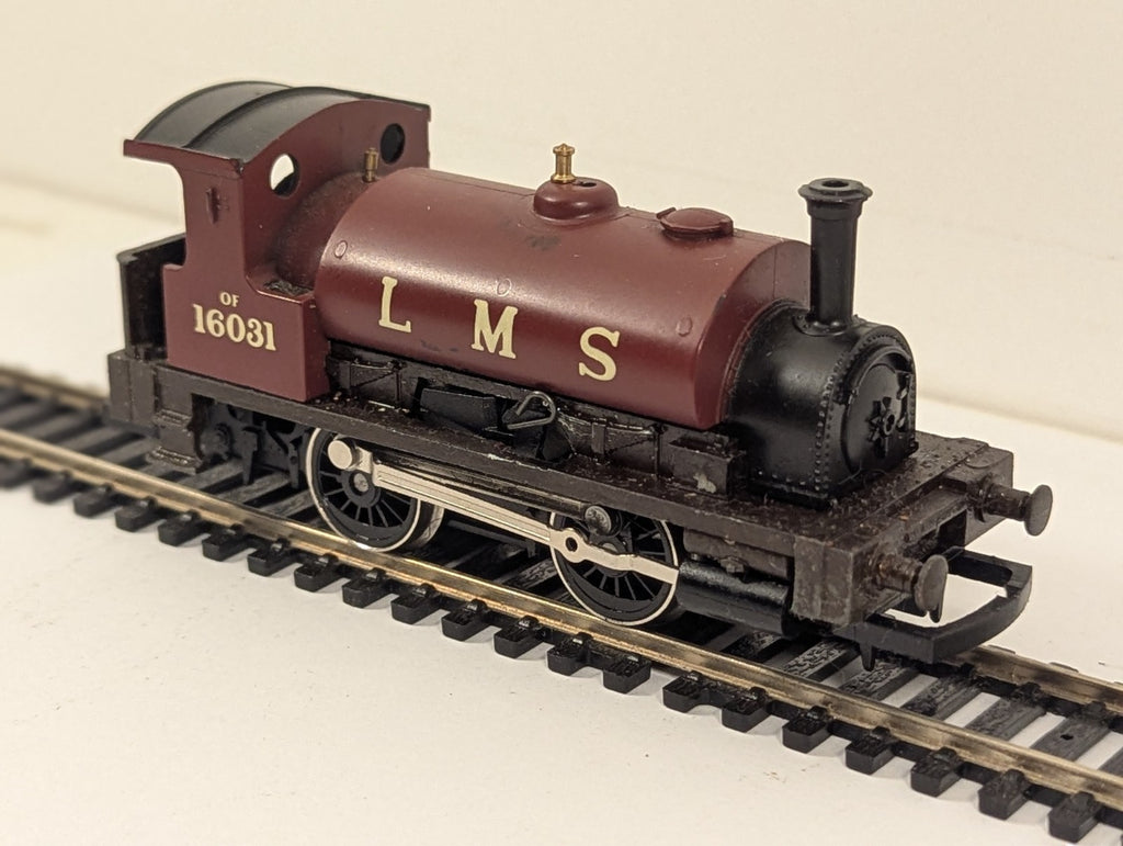 Hornby R152 LMS Class 0F "Pug" 0-4-0ST Locomotive Maroon - Spares/Repairs