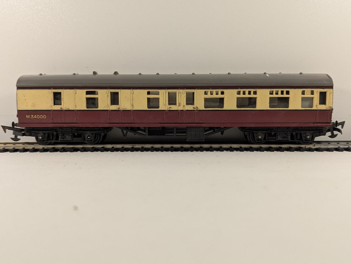 Tri-ang OO Gauge BR Mk1 Brake Second Coach Passenger Coach M34000