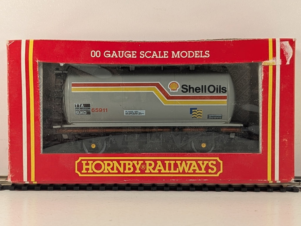 Hornby R.119 Shell Oils Tank Wagon (TTA)