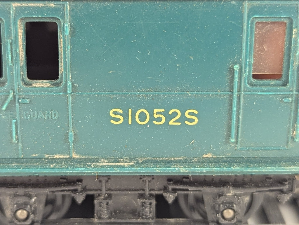 Tri-ang OO Gauge SR EMU S1052S BR Southern Green R226