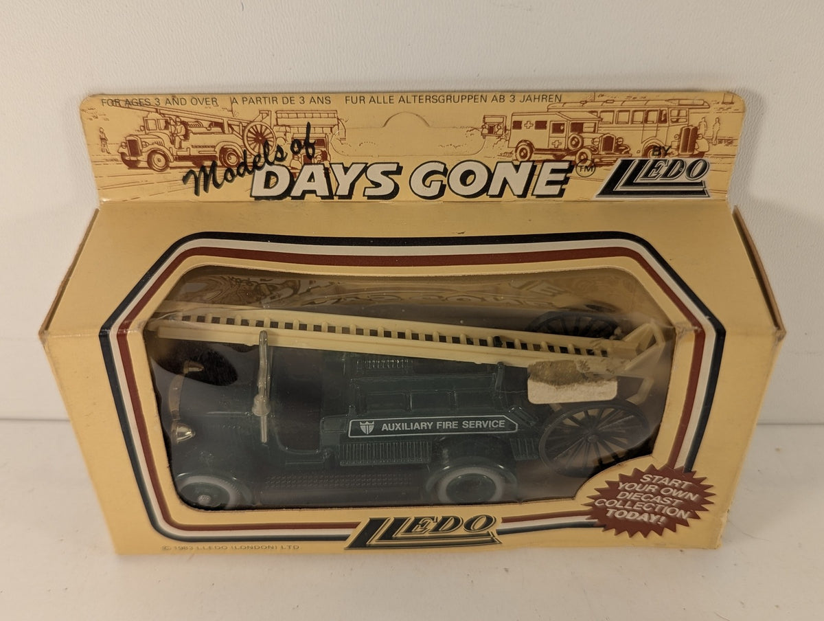 Lledo Dennis Fire Engine Die-cast Model Auxiliary Fire Service DG12