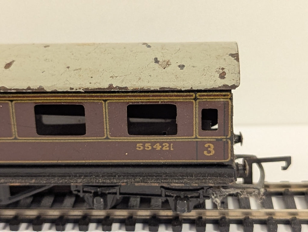 Trix OO Gauge LMS 3rd Class Brake Coach