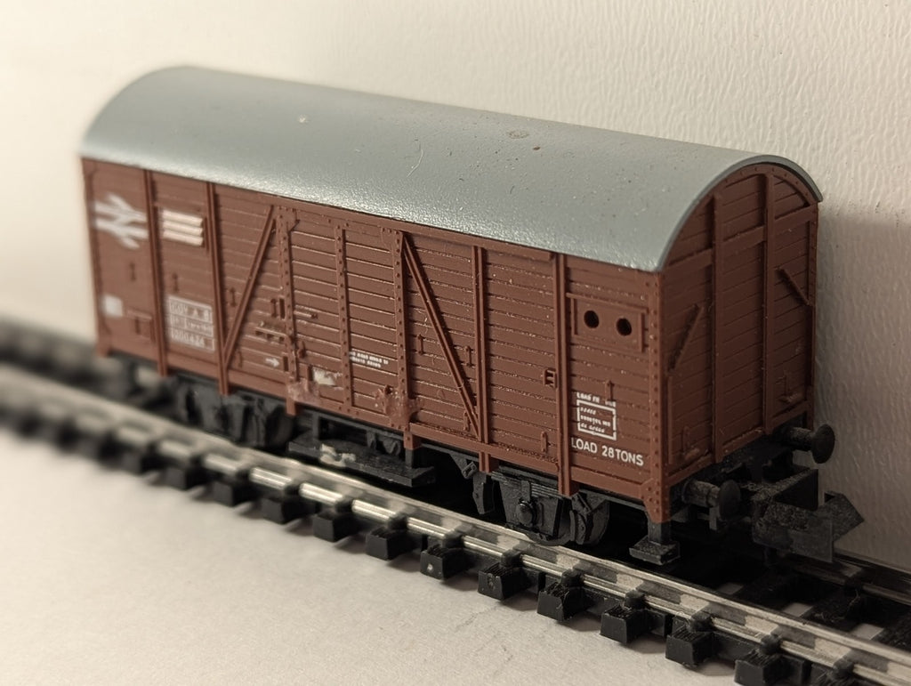 Minitrix N Gauge BR Bauxite COV AB Covered Goods Van Goods Wagon 200424
