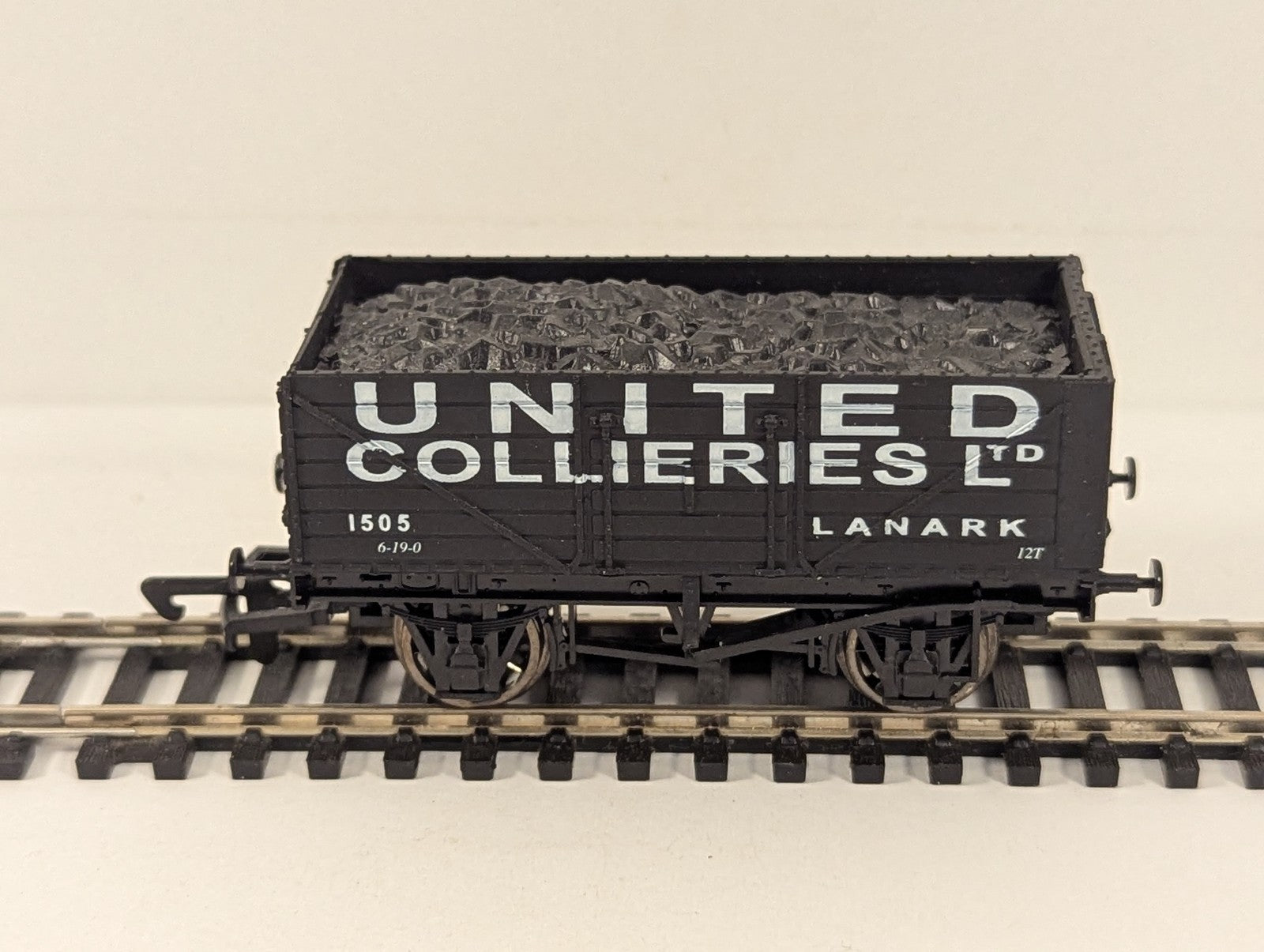Dapol OO Gauge United Collieries Ltd Lanark 7 Plank Wagon Goods Wagon 1505