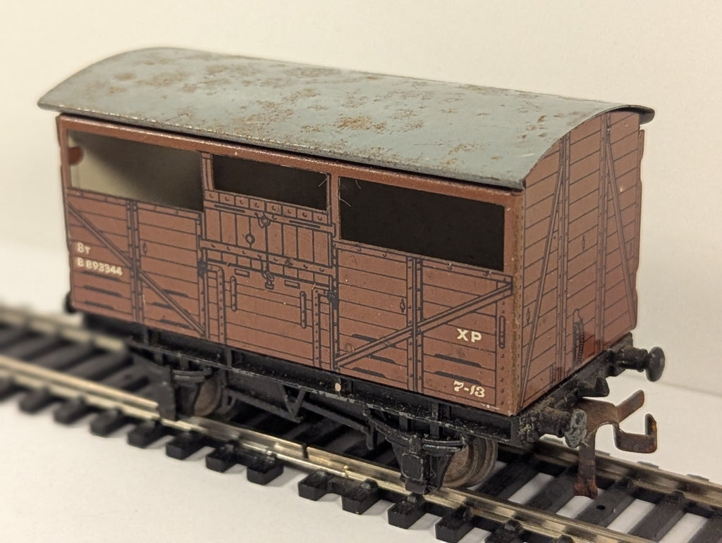 Hornby Dublo OO Gauge Cattle Wagon
