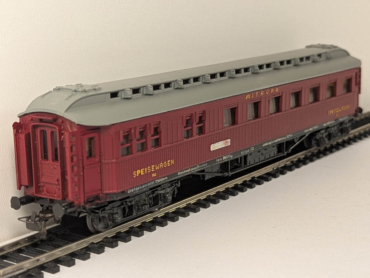 VEB Modellbahnwagen Dresden 426/874 HO Gauge MITROPA Dining Car