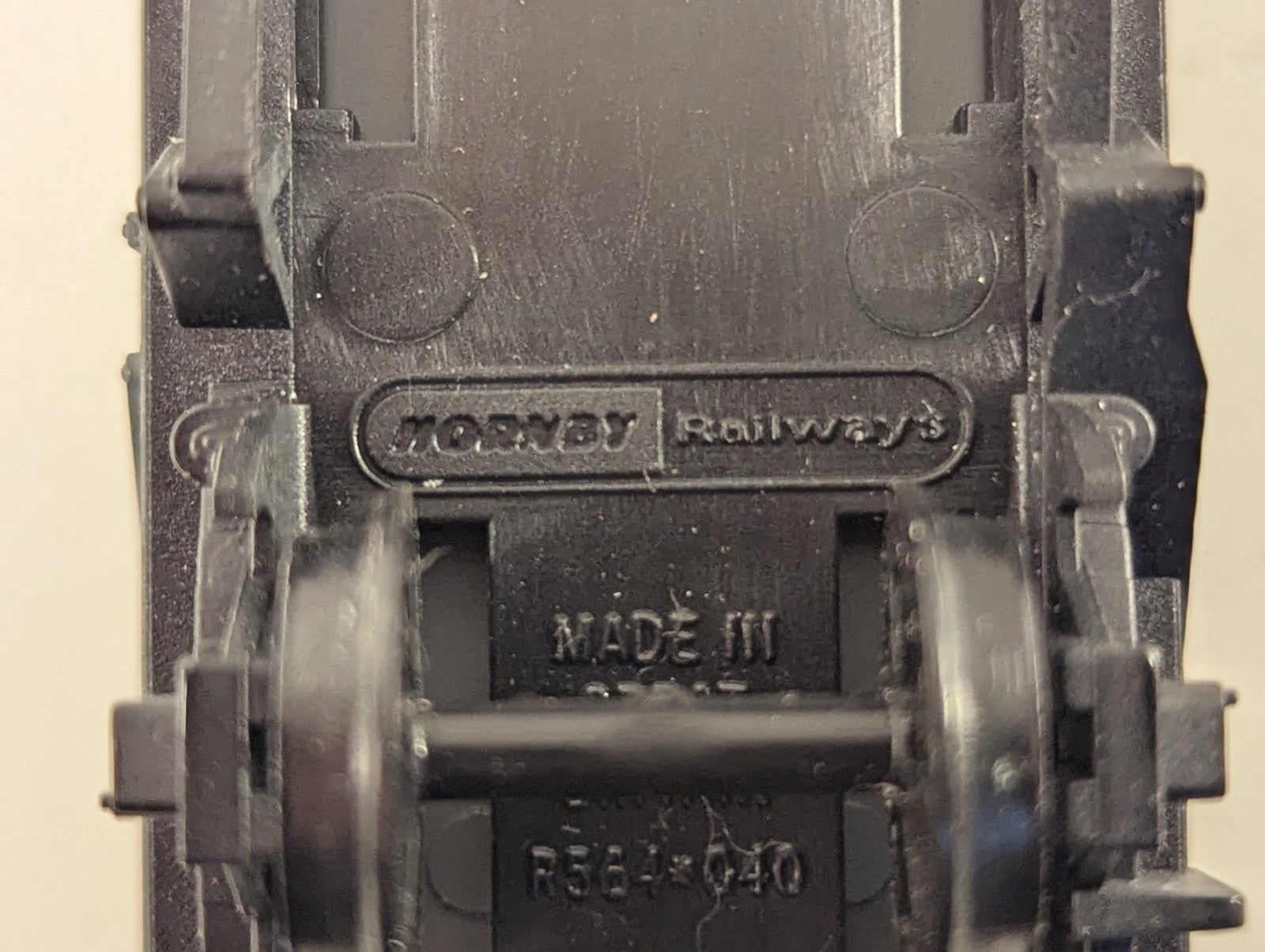 Hornby OO Gauge LMS Cattle Wagon Goods Wagon 23716 LMS Grey R237
