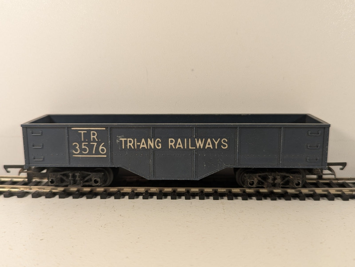 Tri-ang OO Gauge Gondola Wagon Goods Wagon 3576 Tri-ang Railways Blue R.116