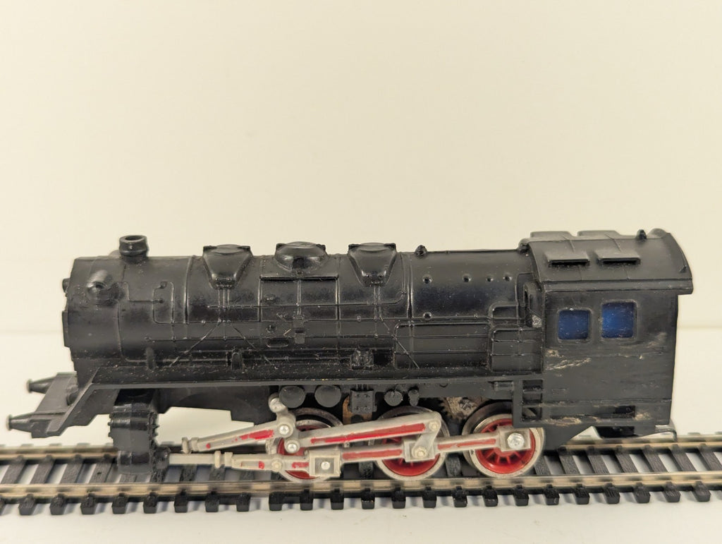 Lima HO Gauge DB E680 Steam Locomotive - Missing parts