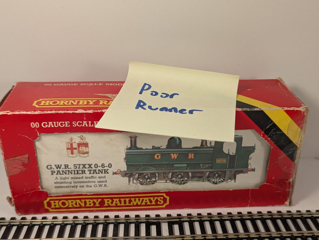 Hornby OO Gauge GWR 57XX Pannier Tank No. 8751 Green – Poor Runner