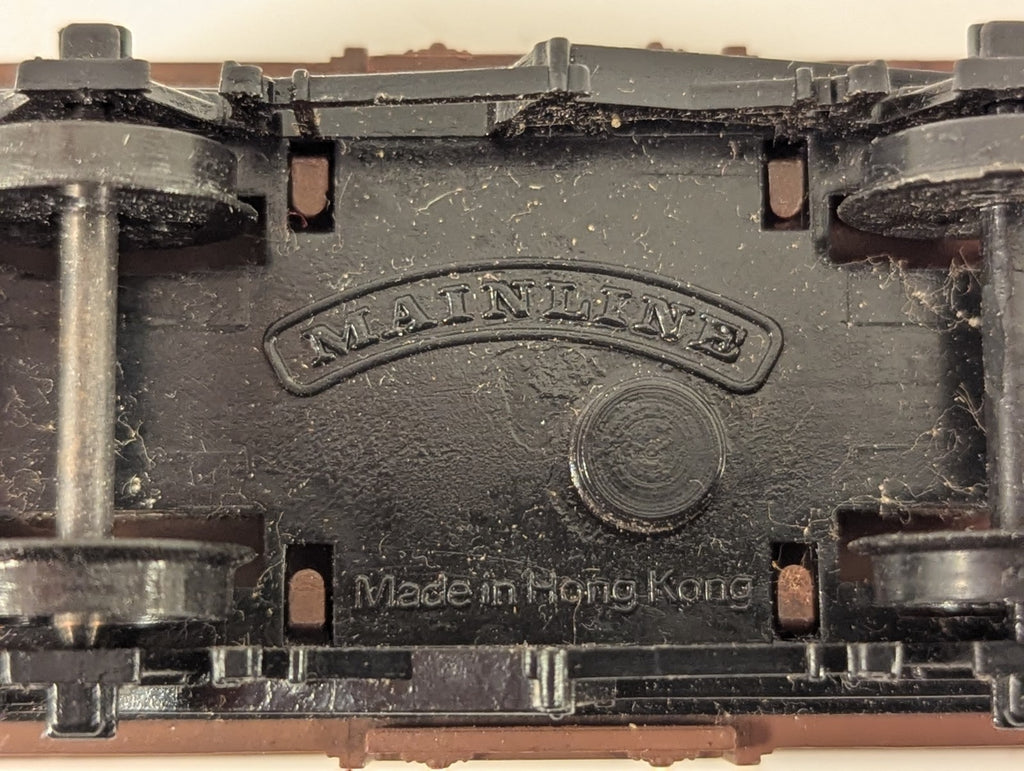 Mainline Railways 37-144 BR Bauxite Steel Mineral Wagon – OO Gauge