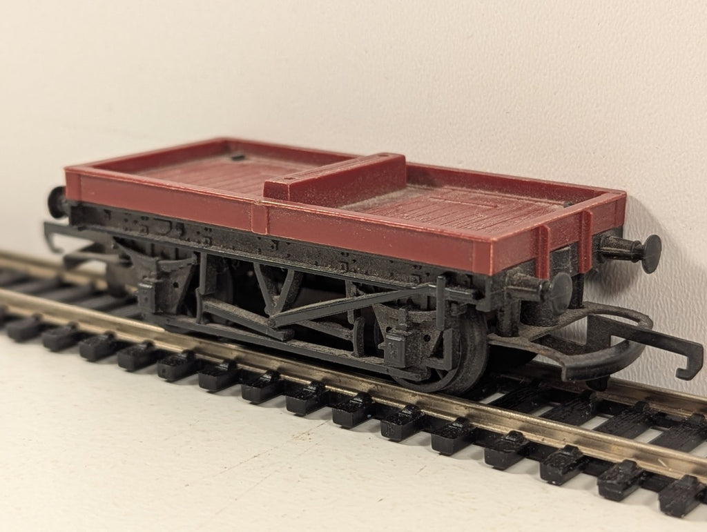 Tri-ang R17 OO Gauge Conflat Wagon