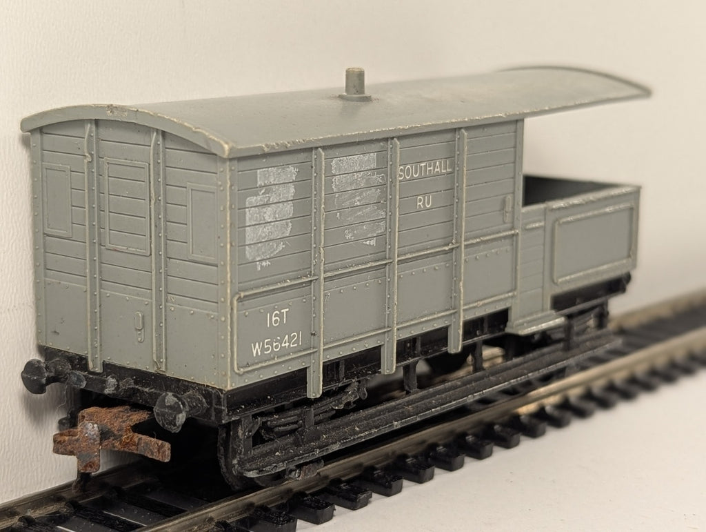 Hornby Dublo OO Gauge BR WR Goods Brake Van W56421 BR Grey 4311