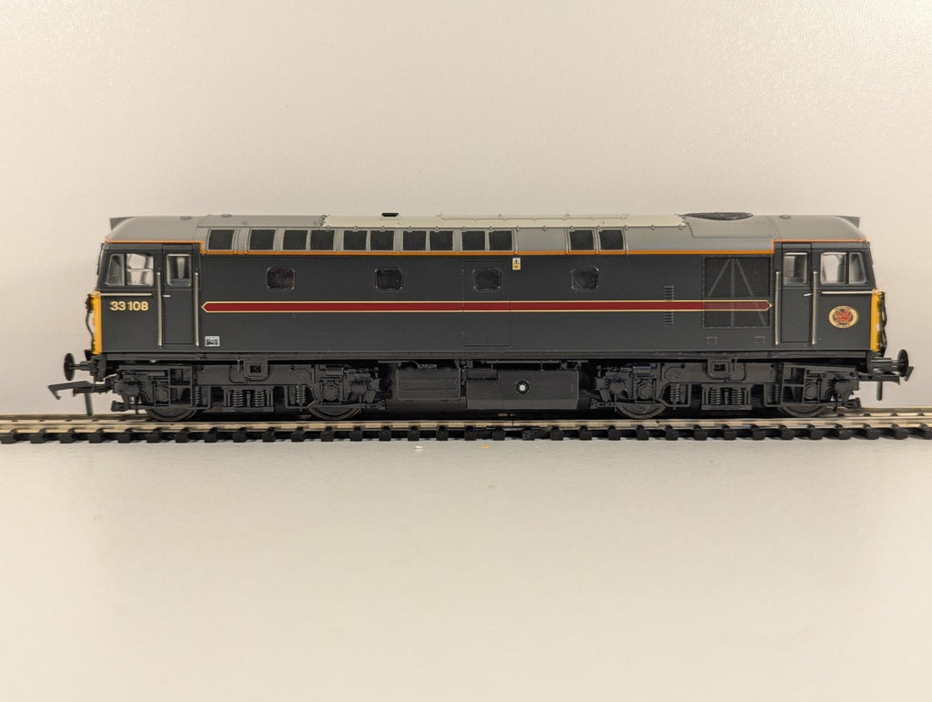 Heljan OO Gauge Class 33/1 No. 33108 Fragonset Black Diesel Locomotive DCC Ready