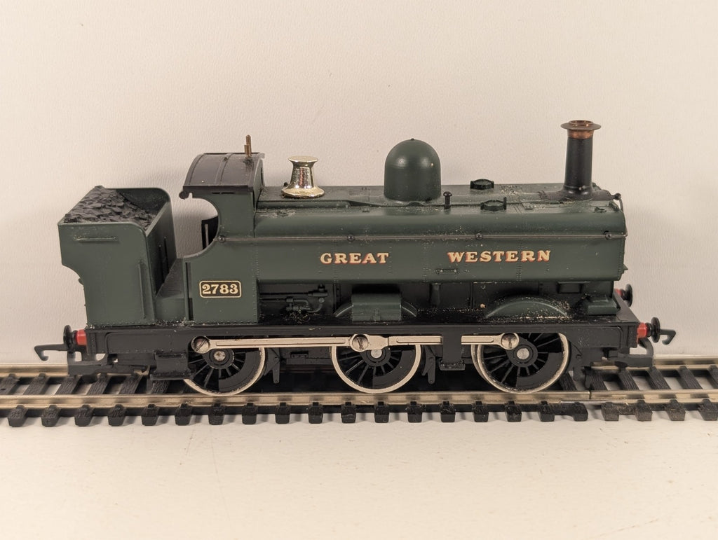 Hornby R760A OO Gauge GWR 2721 Class 0-6-0 Pannier Tank GWR Green