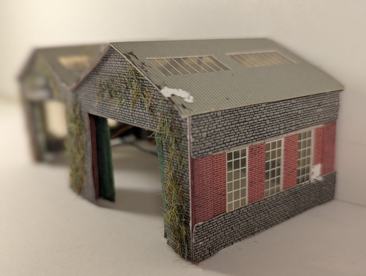 Metcalfe OO Gauge Bus Depot Building PO226